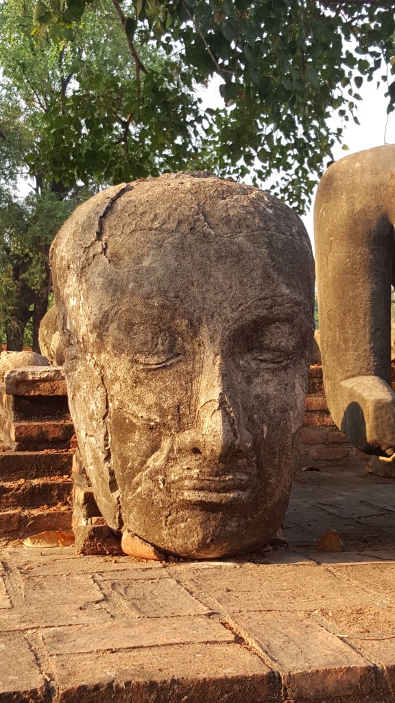 One head Ayutthaya